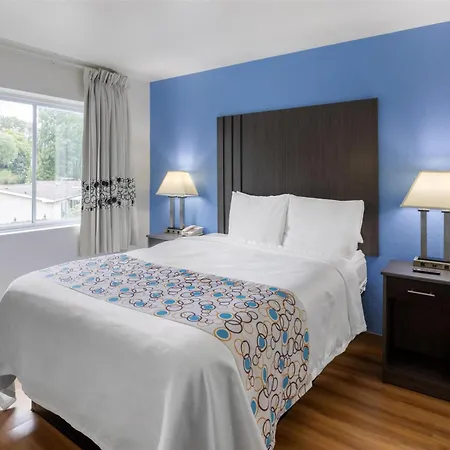 Surestay Plus Hotel By Best Western Niagara Falls East-2